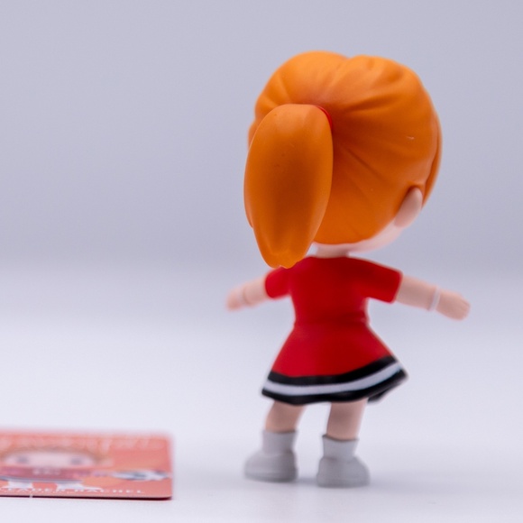 Pop Mart x Cheerleader Rachel FRIENDS TV Series Confirmed Figure Blind Box BNWT - Picture 4 of 6
